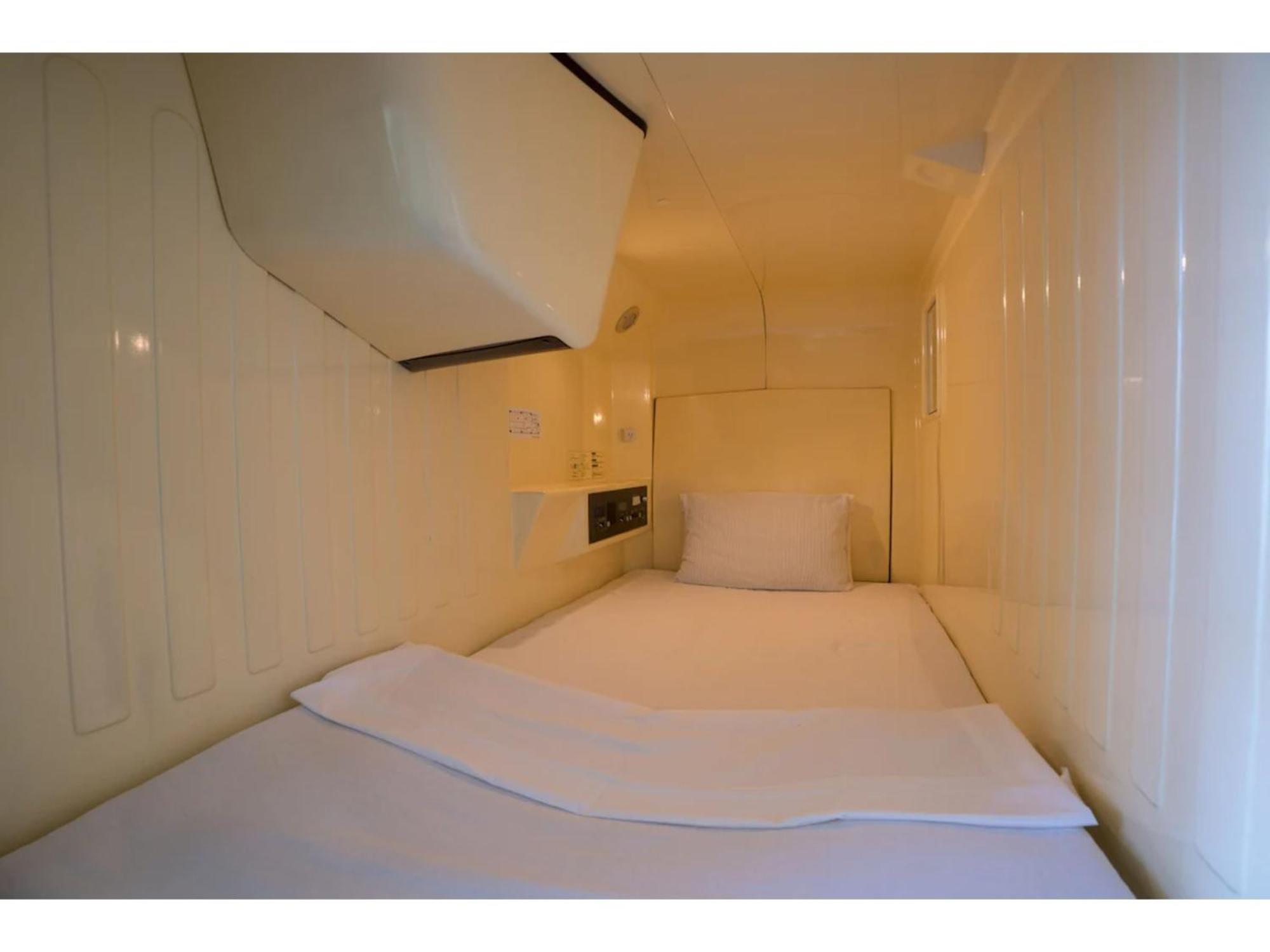 Male Only Capsule Inn Hamamatsucho - Vacation Stay 68799V Τόκιο Εξωτερικό φωτογραφία