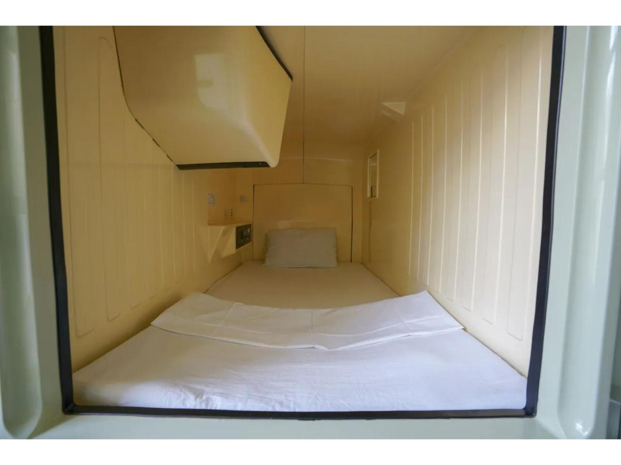 Male Only Capsule Inn Hamamatsucho - Vacation Stay 68799V Τόκιο Εξωτερικό φωτογραφία