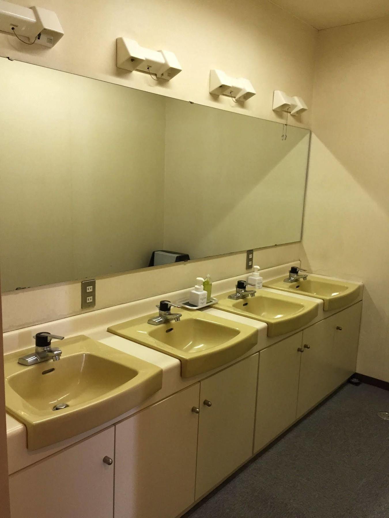 Male Only Capsule Inn Hamamatsucho - Vacation Stay 68799V Τόκιο Εξωτερικό φωτογραφία